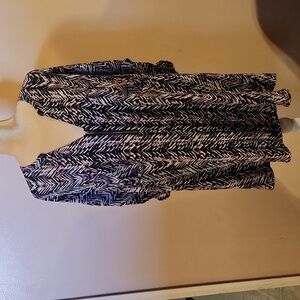 TORRID Printed Blouse with Zipper - size 5